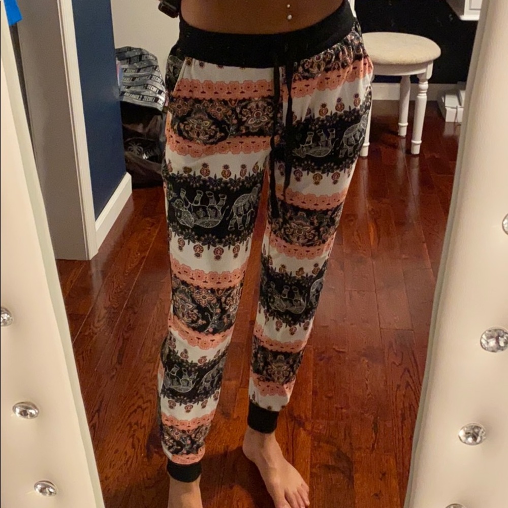 super soft pattern pants - Picture 2 of 3